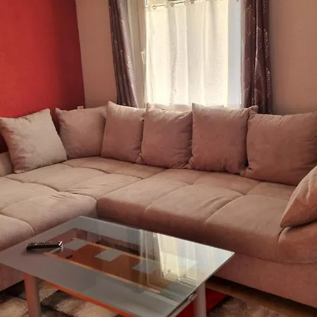 Schoene 2-Zimmer Ferienwohnung Löffingen Esterno foto